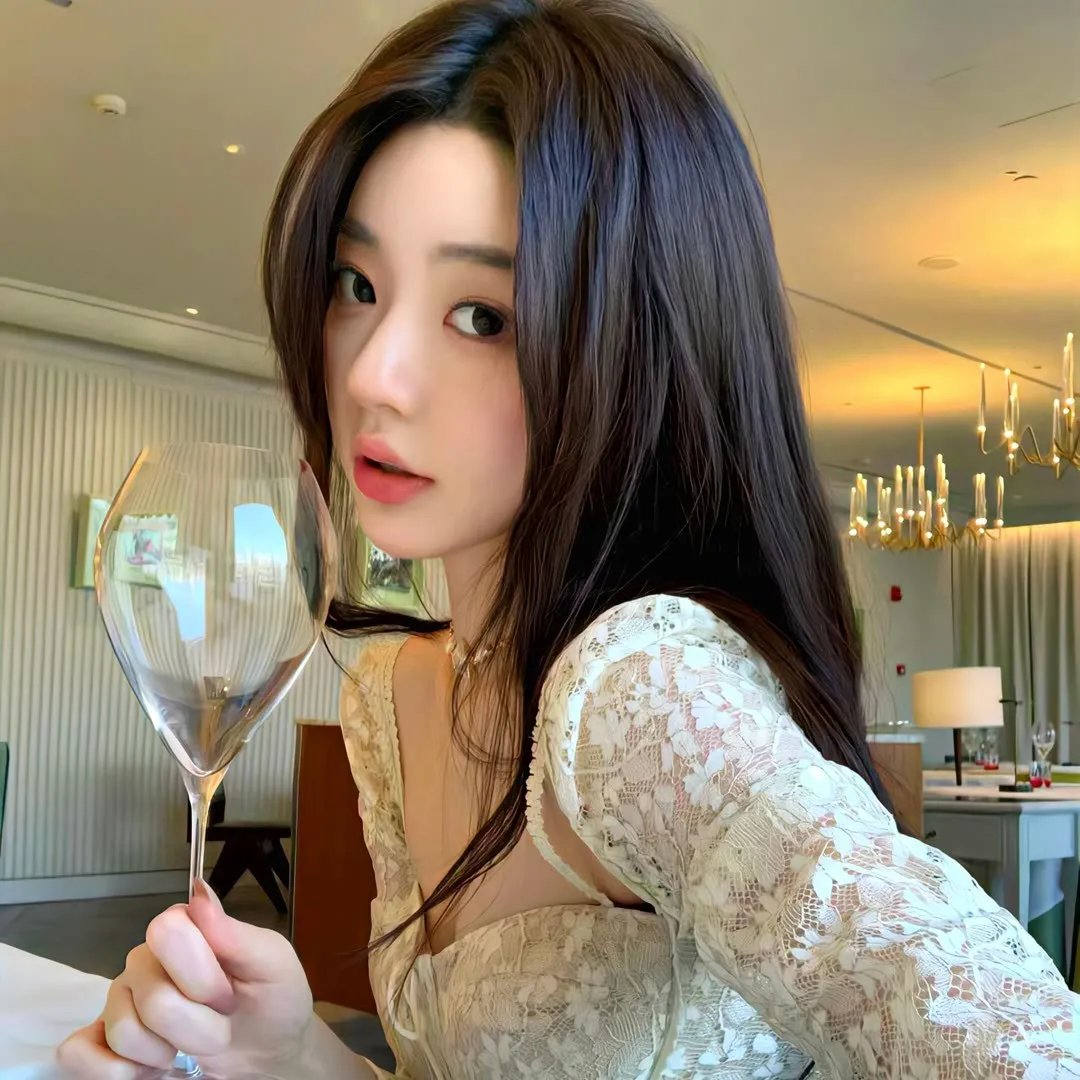 黑玫瑰公寓